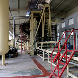 100cbm satu tahun lini produksi papan partikel/30000cbm satu tahun Chip papan produksi garis mesin laminasi untuk chipboard - Product Image 2