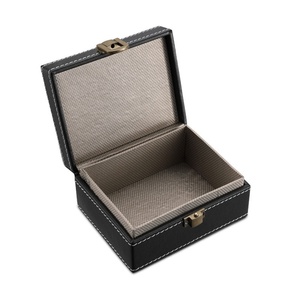Nouveau modèle de boîtier de protection <span class=keywords><strong>RFID</strong></span> en cuir pour clés de <span class=keywords><strong>voiture</strong></span>, <span class=keywords><strong>anti</strong></span>-induction, idéal pour les loisirs, le plus vendu - Product Image 5