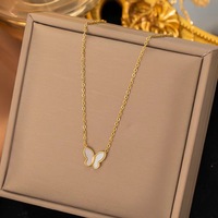 Vente en Gros de Bijoux en Acier Inoxydable, Collier Cœur Papillon Amour Chiffres Romains en Coquillage Blanc, Collier Bijoux de Mode pour Femme