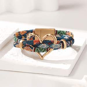 Pulsera de Cuero Suave, Artículo de Alta Rentabilidad, Muestra Disponible, Regalo Navideño para Mujer, Acabado en Dos Tonos - Product Image 4