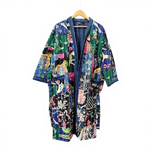 Bata Larga de Mujer con Diseño de Parches, Manga Tres Cuartos, Cuello Vuelto, Estilo Casual, Estampada, de Algodón Suave Tejido - Product Image 1