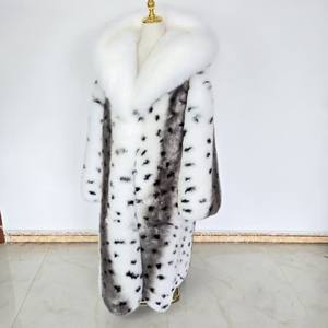 معطف فرو طويل ثعلب بطبعة الفهد بتصميم سميك وجديد ودافئ وعصري مع قبعة - Product Image 2