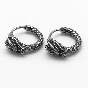 Boucles d'oreilles Dragon Hoop en acier inoxydable, design animal, bijoux unisexes - Product Image 1