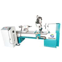 Tour à bois multifonctionnel CNC Mustang MT1530W avec moteur 4 kW et logiciel AutoCAD pour la fabrication de rampes d'escalier et de pieds de meubles
