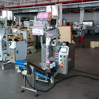 Machine d'emballage automatique de granulés à prix d'usine pour les snacks soufflés et les bâtonnets de crevettes avec emballage précis en sachet