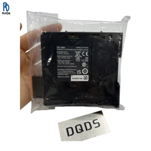 Contrôleur de sécurité KEYENCE GC-S84, unité d'entrée/sortie de sécurité, utilisé pour la protection des lignes de production automatiques - Product Image 1