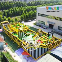 Parcours d'obstacles gonflable commercial Tonle pour jeux extérieurs personnalisés, idéal pour la location de jeux de fête