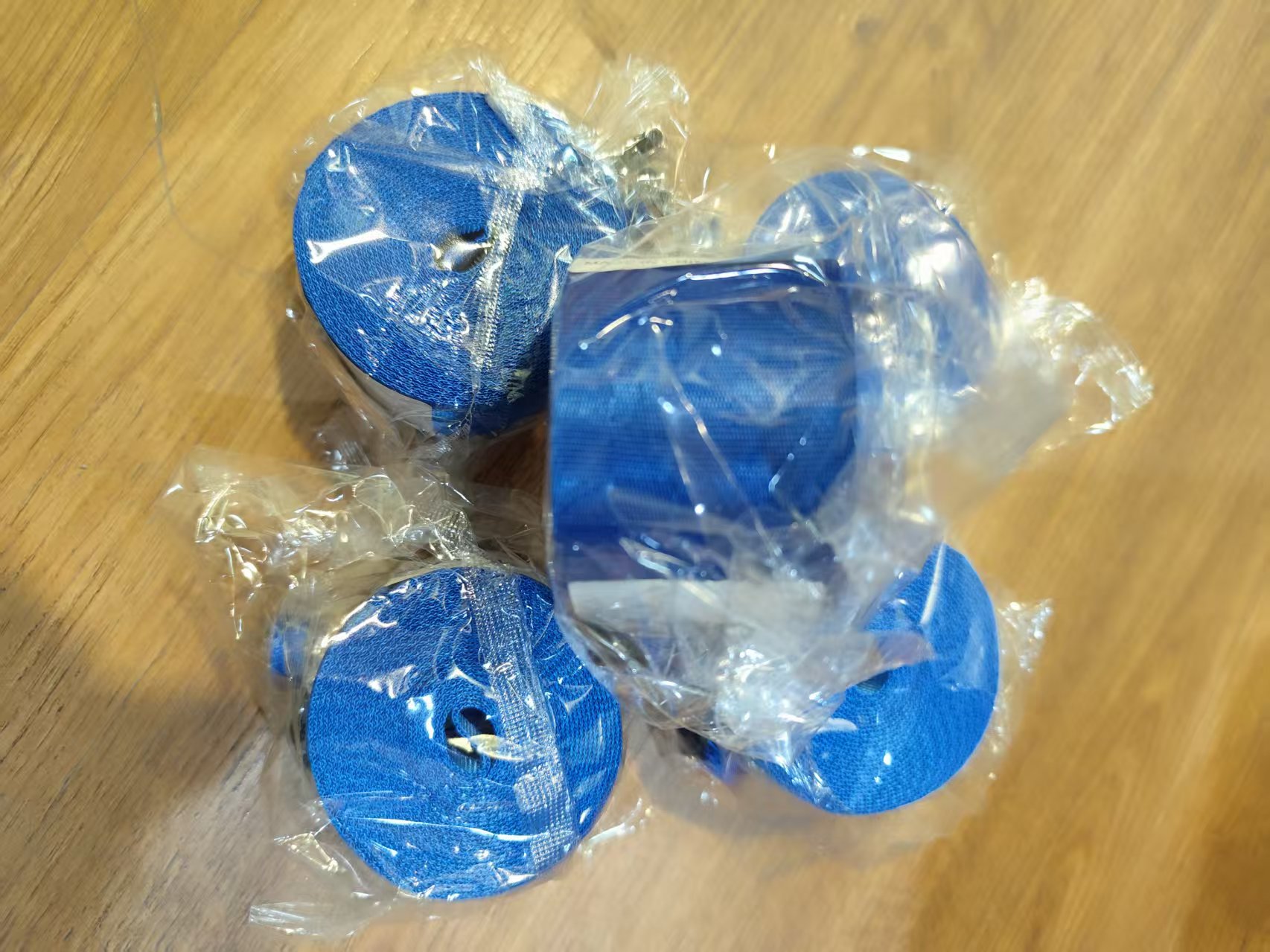 5 rouleaux de bleu