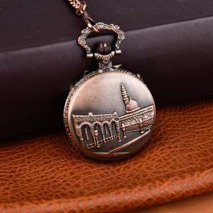 <span class=keywords><strong>Montre</strong></span> de poche rétro à quartz à clapet en or rose, style château antique, avec chaîne suspendue, accessoires vestimentaires pour hommes et femmes - Product Image 3