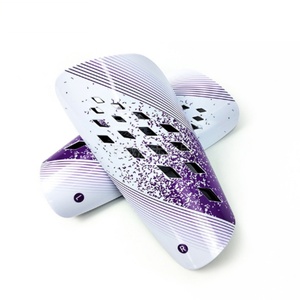 Protège-tibias de football personnalisés à double couche épaissie en EVA de haute qualité avec impression sur mesure – Équipement de protection pour joueurs sportifs - Product Image 4