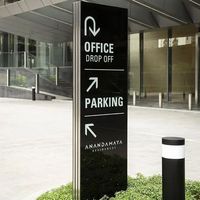 Boîte à enseignes LED durable, étanche et écologique, avec cadre en aluminium, support pylon, affichage manuel de la luminosité, éclairage publicitaire