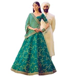 Conjunto de ropa de novia de mujer Lehenga Choli bordado verde maravilloso - Product Image 1