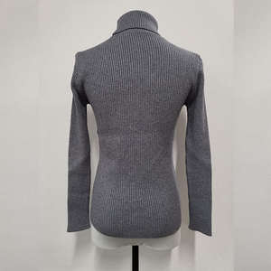 在庫卸売工場冬春レディースカジュアルニットトップ厚手ソフトタートルネックハイネックプルオーバーセーター女性用 - Product Image 4