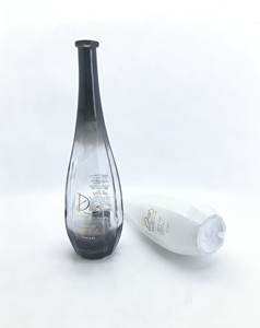 Botellas de Licor de Vidrio <span class=keywords><strong>Blanco</strong></span> Esmaltado, Altas y Delgadas, de 700/750 ml, con Logotipo Personalizado para <span class=keywords><strong>Tequila</strong></span>, Vodka, Whisky y Licores, Más Vendidas - Product Image 4