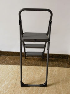 Échelle en acier 150kgs à deux marches pour échelles pliantes d'escalade portatives polyvalentes d'intérieur et d'extérieur - Product Image 2