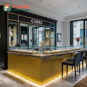 Fabricante de Sistemas de Exhibición de Joyería Minimalistas Personalizados, Vitrina de Vidrio con Superficie Pulida para Espacios de Boutique - Product Image 6