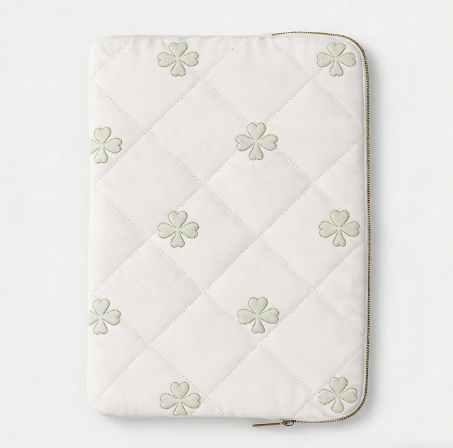 High Quality Quilted Laptop Sleeve for Women Puffer 15 Inch Laptop case Custom Laptop Sleeve Bag