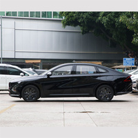 Auto Eléctrico Mini Sedán SAIC-GM-Wuling Starlight 2024 de 70/150 KM en Oferta, Económico, de China