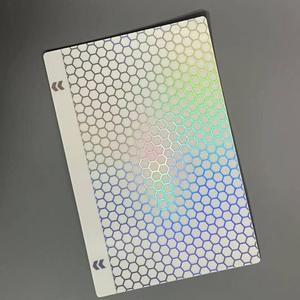 Película Protectora para la Parte Trasera del Teléfono con Diseño de Arcoíris Láser, Patrón de Dibujos Animados de Marca de Lujo, Adhesivo Antiarañazos DIY, para iPhone, <span class=keywords><strong>Samsung</strong></span>, Xiaomi, Todos los Modelos - Product Image 4