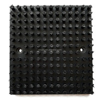 Brosse à plaques tuftée industrielle à poils denses en nylon PA6 pour le traitement de tôles, avec manche en PVC, pour presse à tourelle, OEM