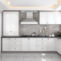 Armoires en bois massif de chêne BOSNiE, design écologique et résistant à l'eau, style moderne classique blanc pour cuisine et salon