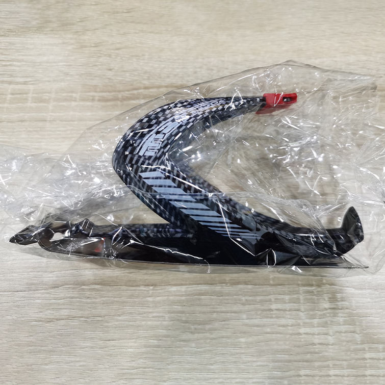 Hongdak New V-Shaped Plastic Bike Water Bottle Cage Bicycle Carbon Fiber Texture Bike Kettle Stand Holder
