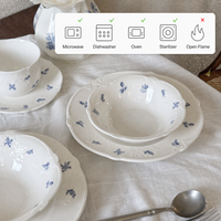 Service de vaisselle en porcelaine vintage française, dentelle florale bleue en relief, assiettes, bols et tasses à thé festonnés, cadeau de mariage