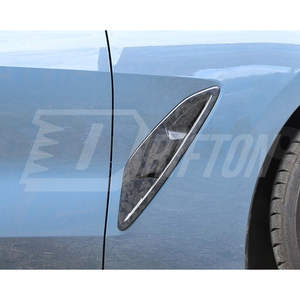 Moldura de Ventilación Lateral de Guardabarros de Fibra de Carbono Seca Estilo OEM para BMW Serie 8 G14 G15 G16 2018-2025 - Product Image 3