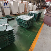 Plaques de protection latérales et plaques de joue de concasseur à mâchoires personnalisées en Mn13Cr2 Mn18Cr2, pièces de rechange anti-usure pour concasseurs à mâchoires série PE PEX