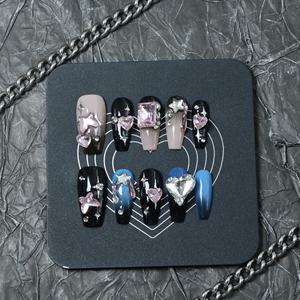 Precio de Fábrica Uñas Postizas de Acrílico Hechas a Mano de Lujo Y2K con Diamantes de Imitación, Forma Ataúd, Cobertura Completa 3D, Reutilizables, Venta al por Mayor - Product Image 1