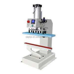 Máquina <span class=keywords><strong>de</strong></span> planchado <span class=keywords><strong>de</strong></span> huesos laterales sin costura <span class=keywords><strong>de</strong></span> barra neumática para puños, pantalones <span class=keywords><strong>Barbie</strong></span>, etc. - Product Image 5