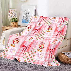 Couverture en peluche personnalisée en gros, motif fraise de dessin animé mignon, impression Kawaii, couvertures polaires en flanelle sur mesure - Product Image 5