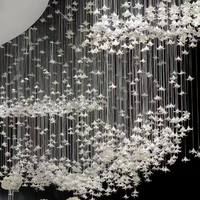 Luminaire de célébration de mariage, têtes de lys artificielles en EVA blanches, fleurs décoratives, accessoires assortis pour plafond et scène, décoration en cristaux