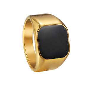 Bague simple et lisse en acier inoxydable pour hommes et femmes, personnalisable, vente en gros - Product Image 1