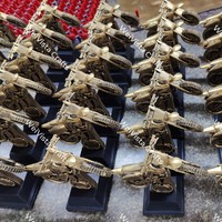 Trophée de tennis en résine fait main WeiVista avec design de modèle pour les compétitions sportives et les objets de collection