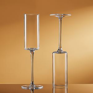 Flûtes luxueuses et chics verres à vin en cristal flûtes à champagne transparentes étincelantes avec logo personnalisé - Product Image 5