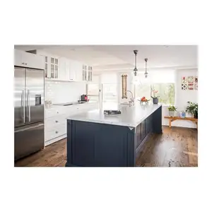 ตู้ครัวเคลือบแล็กเกอร์สีขาวดีไซน์ตู้ครัวขนาดเล็กมันวาวสูงสำหรับห้องครัวขนาดเล็กปรับปรุงบ้าน