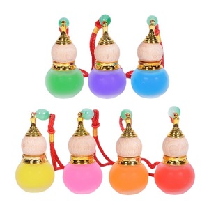 Venta al por mayor colgante de perfume de coche accesorios interiores de coche Ping An Fu calabaza de cristal accesorios de coche Ambientador ecológico - Product Image 5