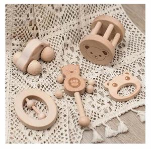 Jouet d'éveil pour nourrissons de 0 à 12 mois, hochet en bois de hêtre Montessori, anneau de préhension, ensemble de 5 jouets en bois pour bébé - Product Image 1