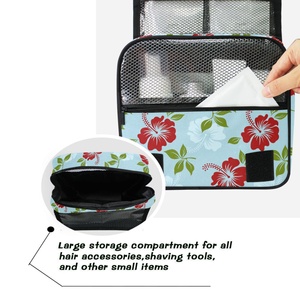 กระเป๋าเครื่องสำอางพับได้แบบพกพา ทนทาน ผลิตจากโพลีเอสเตอร์ ลายดอกไม้ฮาวาย ฮิบิสคัส  พร้อมโลโก้สั่งทำพิเศษ  ใช้จัดระเบียบของใช้สำหรับเดินทาง พร้อมหูแขวน - Product Image 4