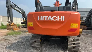 Excavatrice sur chenilles hydraulique Hitachi ZX210, moteur Isuzu, système de cabine optimisé avec commande PLC pour une efficacité de construction élevée - Product Image 3