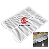 Nouveau plancher à lattes en plastique PP blanc de haute qualité pour système de cages automatiques pour poulets de chair