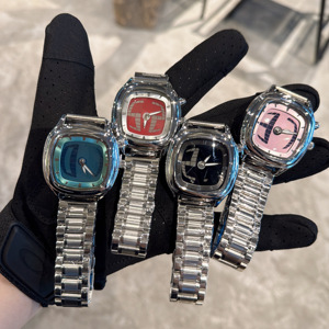 <span class=keywords><strong>Orologio</strong></span> <span class=keywords><strong>da</strong></span> <span class=keywords><strong>Polso</strong></span> Digitale Quadrato <span class=keywords><strong>Vintage</strong></span> per Uomo, Cassa in Lega, Vetro, Cinturino in Acciaio Inossidabile, Sveglia, Resistente all'Acqua 3BAR, Stile Futuristico - Product Image 3