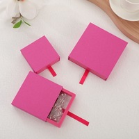 Bijoux emballage cadeau coloré 3d personnalisé Transparent flottant cadre affichage anneau de stockage boîte de suspension