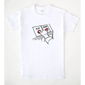 T-shirt Play Sleep bianca con design grafico, abbigliamento casual unisex - Product Image 3