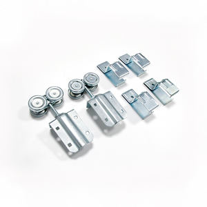 Kit de quincaillerie pour porte de grange à rail robuste Rouleau supérieur coulissant intérieur et extérieur - Product Image 1