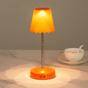 Lampe de chevet à intensité variable, rechargeable, réglable en hauteur, sans fil, avec 7 couleurs RVB, lampe de table LED à détection gestuelle - Product Image 2