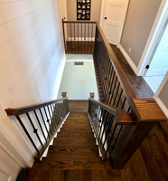 Balustres en fer forgé décoratifs doubles, simples et élégants, pour garde-corps d'escalier de villa