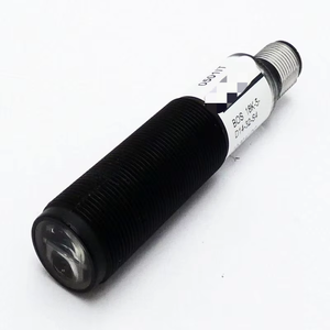 BOS 18K-5-D14-32-S4 BOS18K-5-D14-32-S4 Baru Asli Siap Pakai Gudang Otomasi Industri PLC Programming Controller - Product Image 1