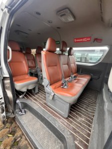 Minibus chinois d'occasion Jinbei Hiace 18 places, toit haut, pour <span class=keywords><strong>transport</strong></span> de passagers, moteur essence, année 2017, conduite à gauche - Product Image 5